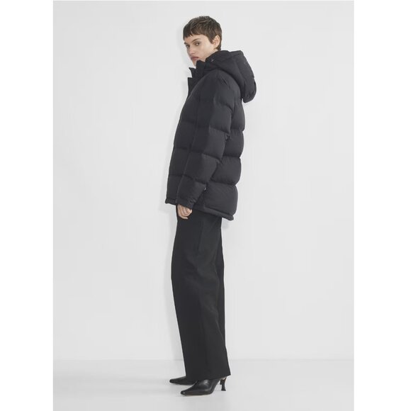 Aritzia, TnA, The Super Puff™ - cliMATTE™, XS Black - Picture 3 of 15